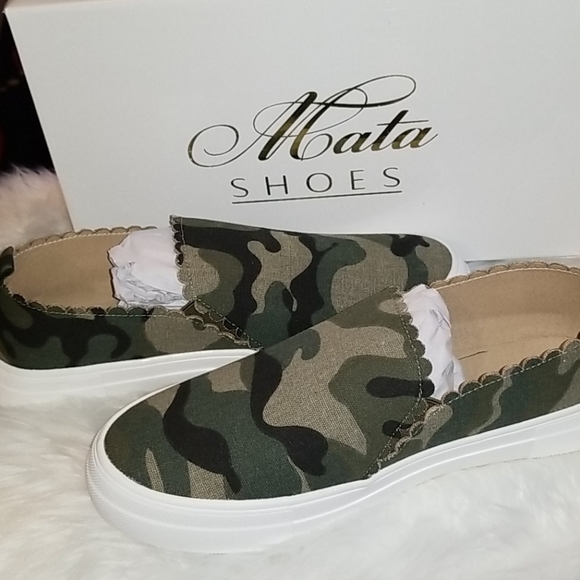 👣MATA TRAFERS Coco5😎 Scalloped Trim Slip on Sneaker Easy on/off great value - Picture 8 of 14